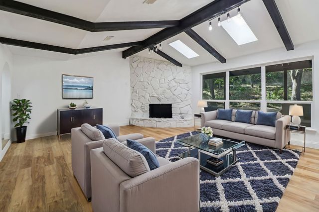 3950 Rowan Drive, Fort Worth, TX 76116