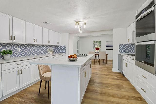 3950 Rowan Drive, Fort Worth, TX 76116