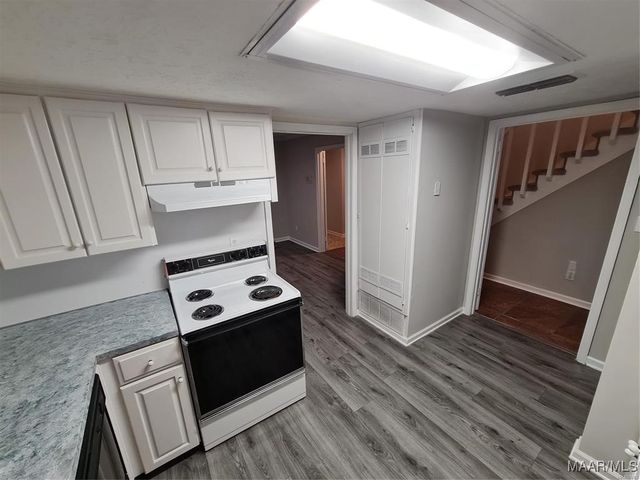 1613 Cobblestone Court, Montgomery, AL 36117