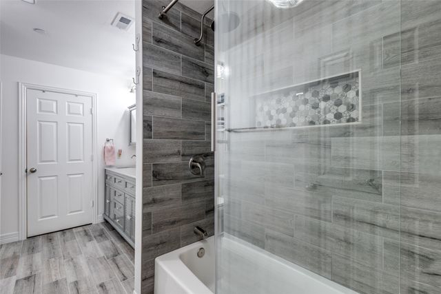 575 S Virginia Hills Drive 3104, Mckinney, TX 75072