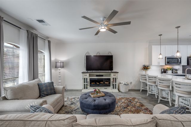 575 S Virginia Hills Drive 3104, Mckinney, TX 75072