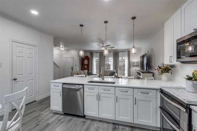 575 S Virginia Hills Drive 3104, Mckinney, TX 75072