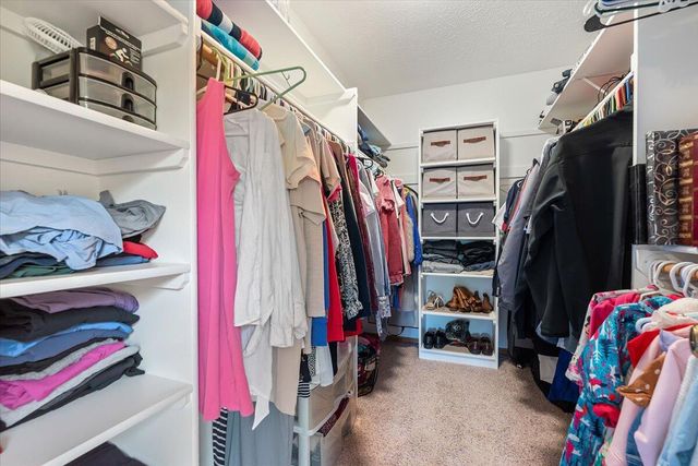 130 ARBOR Circle, Council Bluffs, IA 51503