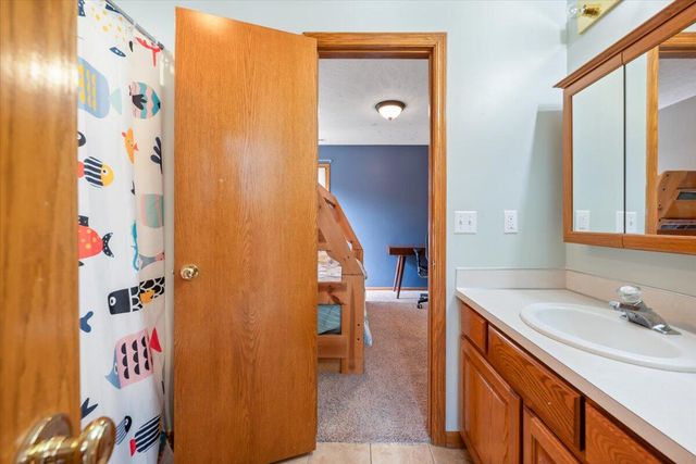 130 ARBOR Circle, Council Bluffs, IA 51503