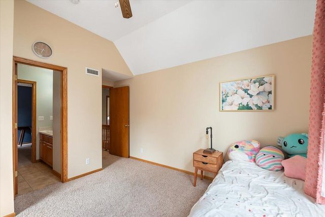 130 ARBOR Circle, Council Bluffs, IA 51503