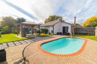 3719 Royal Manor Drive, Houston, TX 77082