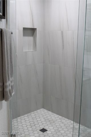 23485 Olde Meadowbrook CIR, Estero, FL 34134