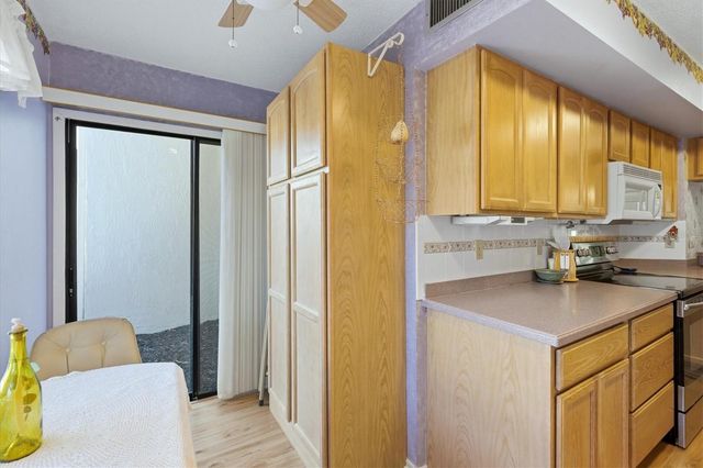 7165 28TH AVENUE W, Bradenton, FL 34209