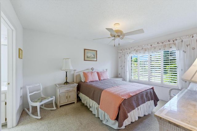 7165 28TH AVENUE W, Bradenton, FL 34209