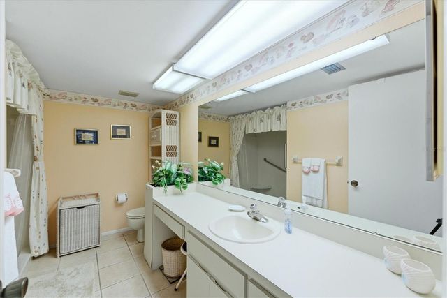 7165 28TH AVENUE W, Bradenton, FL 34209