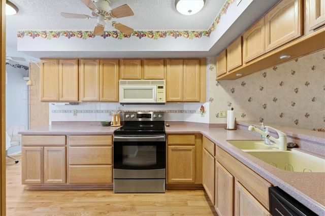 7165 28TH AVENUE W, Bradenton, FL 34209