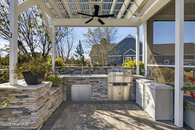 1308 Cross Water Circle, Leland, NC 28451