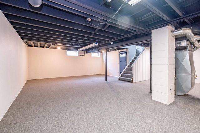 26001 Fernwood Street, Roseville, MI 48066