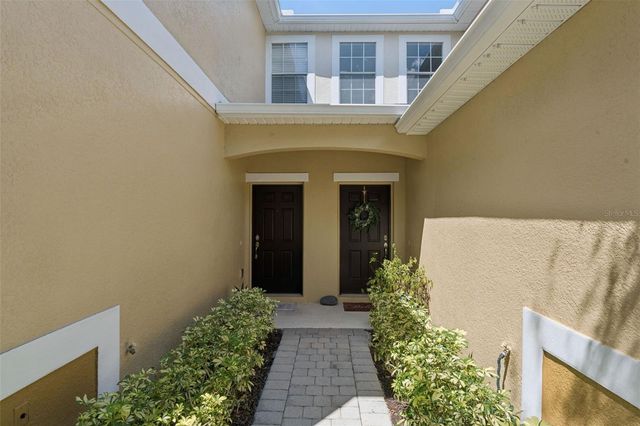 14005 SPARKLING COVE LANE, Windermere, FL 34786