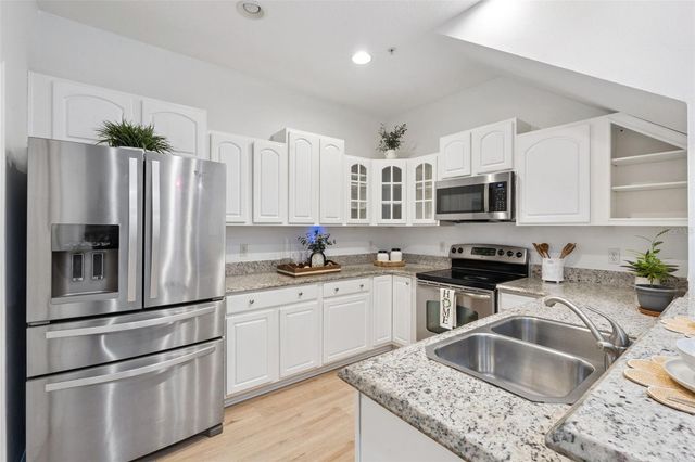 14005 SPARKLING COVE LANE, Windermere, FL 34786