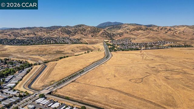 3301 Buchanan Rd, Antioch, CA 94509