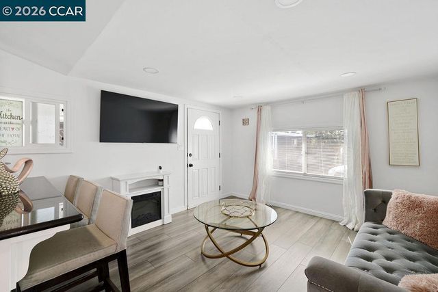 3301 Buchanan Rd, Antioch, CA 94509