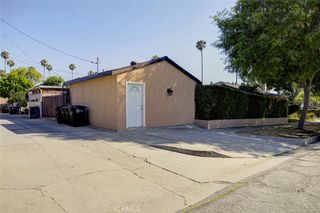 1953 Glenwood Road A, Glendale, CA 91201