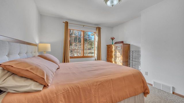 4315 Sommer DRIVE, Sheboygan, WI 53081