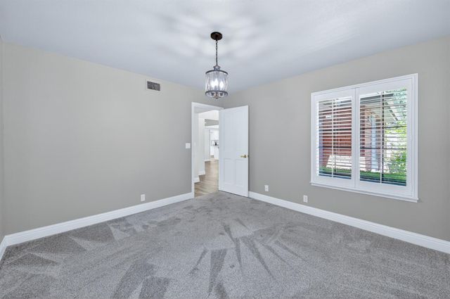 2802 W Downing Court, Fresno, CA 93711