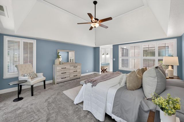 2802 W Downing Court, Fresno, CA 93711