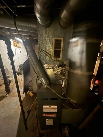 1864 E Hudson Street, Columbus, OH 43211