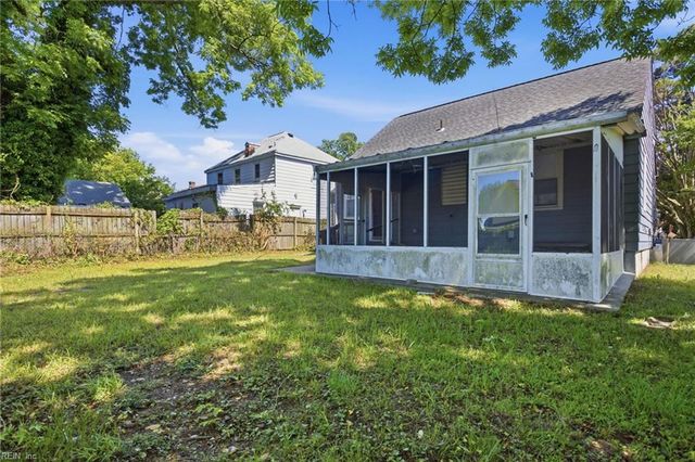 1245 17th ST, Newport News, VA 23607