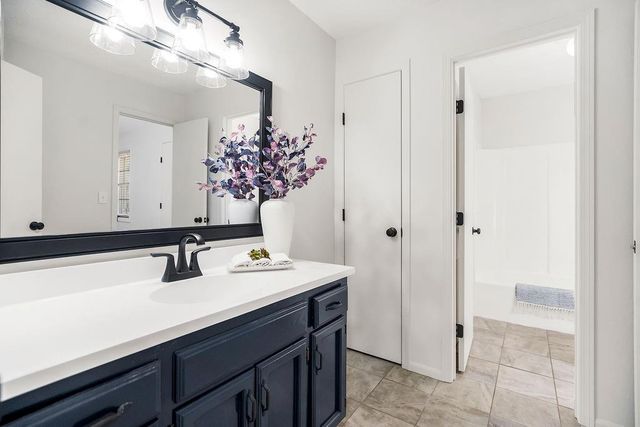 224 SW Pinetree Lane, Lee's Summit, MO 64063