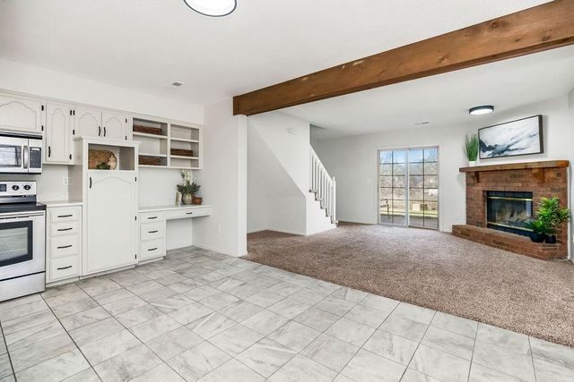 224 SW Pinetree Lane, Lee's Summit, MO 64063