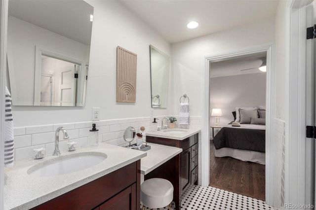 5441 S Clinton Court, Greenwood Village, CO 80111