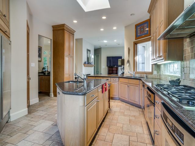 7111 Hill Forest Drive, Dallas, TX 75230