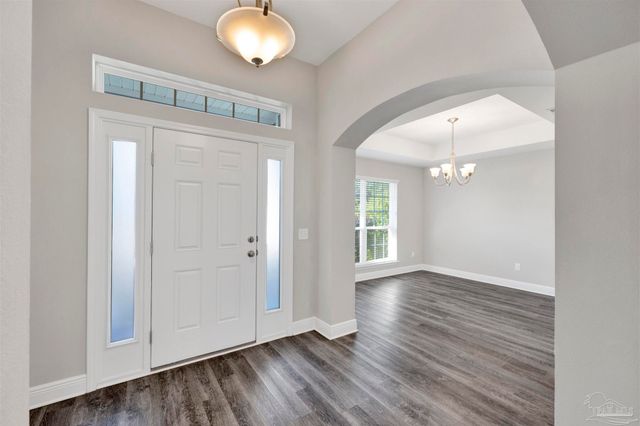 5521 Dunridge Dr, Pace, FL 32571