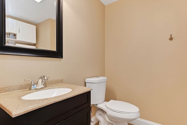 18 Saint Marys Way 18, Marlborough, MA 01752