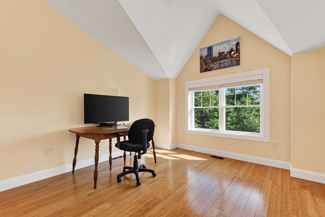 18 Saint Marys Way 18, Marlborough, MA 01752