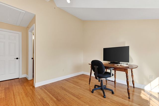 18 Saint Marys Way 18, Marlborough, MA 01752