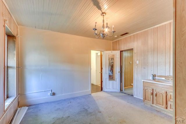 704 W Jefferson St, Trinidad, CO 81082