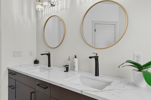 6605 N Conestoga St, Spokane, WA 99208