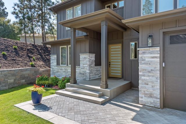 6605 N Conestoga St, Spokane, WA 99208