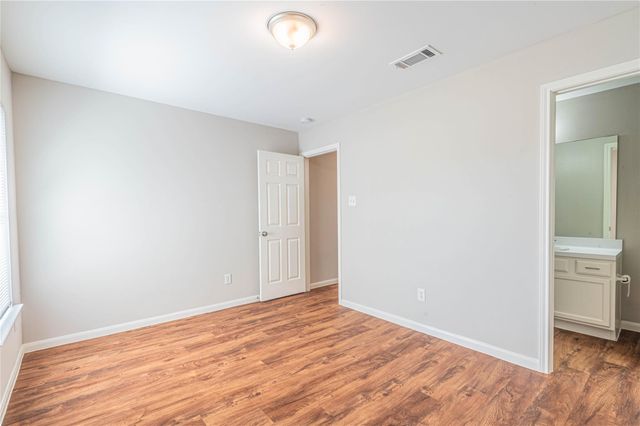 10061 Sharpton Drive, Houston, TX 77038