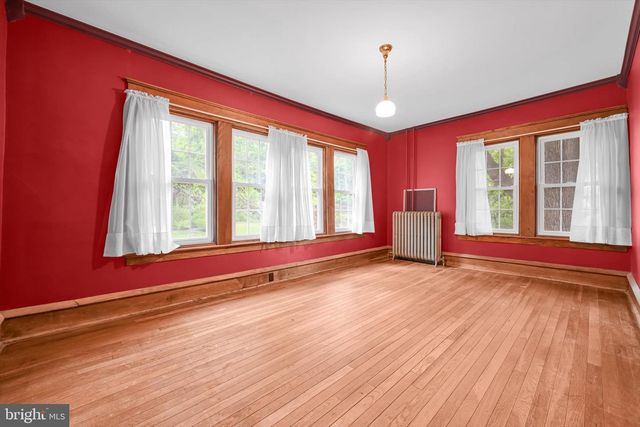 502 FRIEDENSBURG RD, Reading, PA 19606