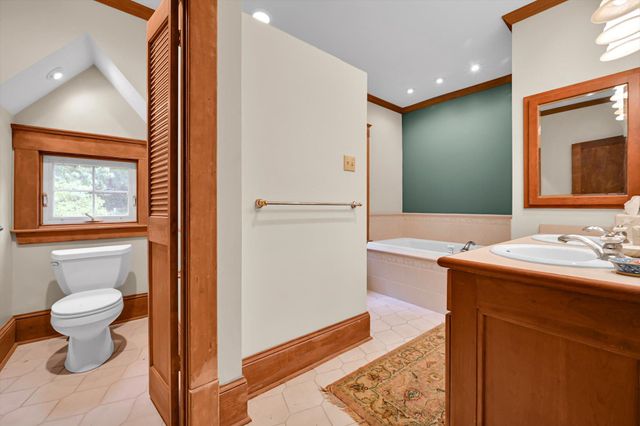 502 FRIEDENSBURG RD, Reading, PA 19606