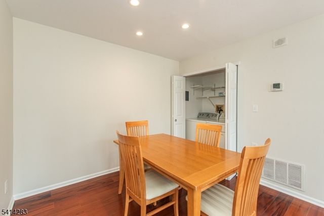 140 Sunrise Dr, Hanover Twp., NJ 07981