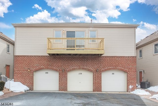 140 Sunrise Dr, Hanover Twp., NJ 07981