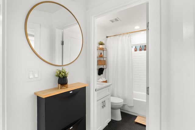 3005 Kuhlman Ave 1, Austin, TX 78702