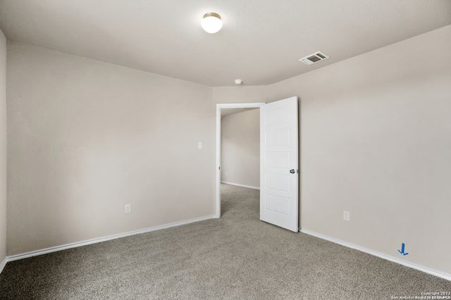 7810 CHAMPION CRK, San Antonio, TX 78252