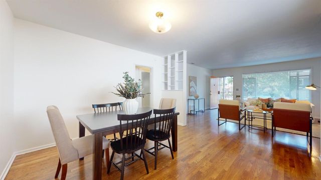 807 E Peralta Way, Fresno, CA 93704