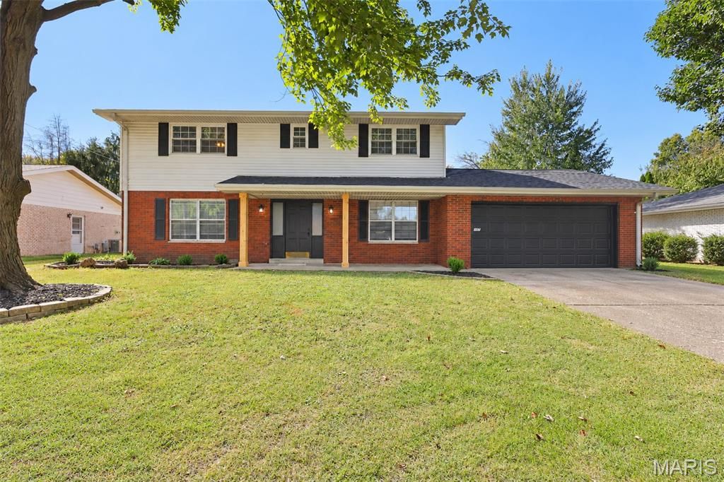 107 STACY Drive, Fairview Heights, IL 62208