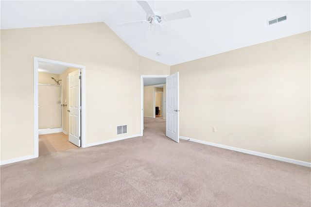 2104 Isleworth Ln, Cranberry Twp, PA 16066