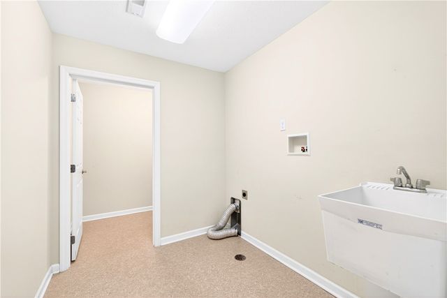 2104 Isleworth Ln, Cranberry Twp, PA 16066