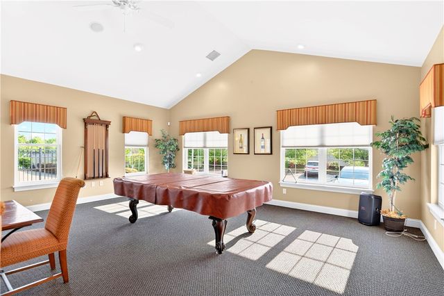 2104 Isleworth Ln, Cranberry Twp, PA 16066